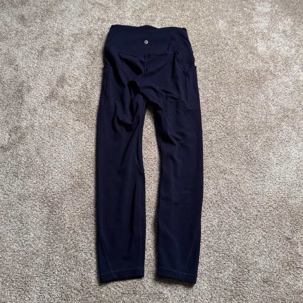 DEEP BLUE LULULEMON CARGO POCKET LEGGINGS